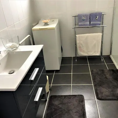 Escapade Marine: L'evasion Ideale En Famille Apartment *